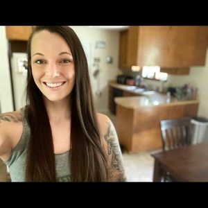 Meet your Posher, Nina